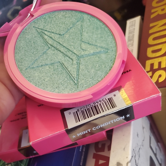 Jeffree Star RARE Skin Frost in Mint Condition NIB - Picture 3 of 4